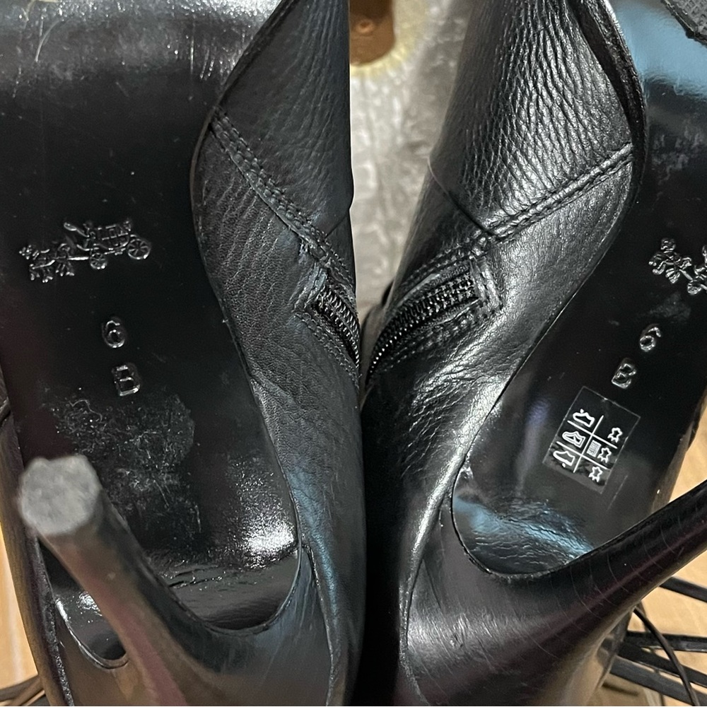 COACH Laurel Black Leather Peep Toe Bootie Size 6B - Picture 12 of 12
